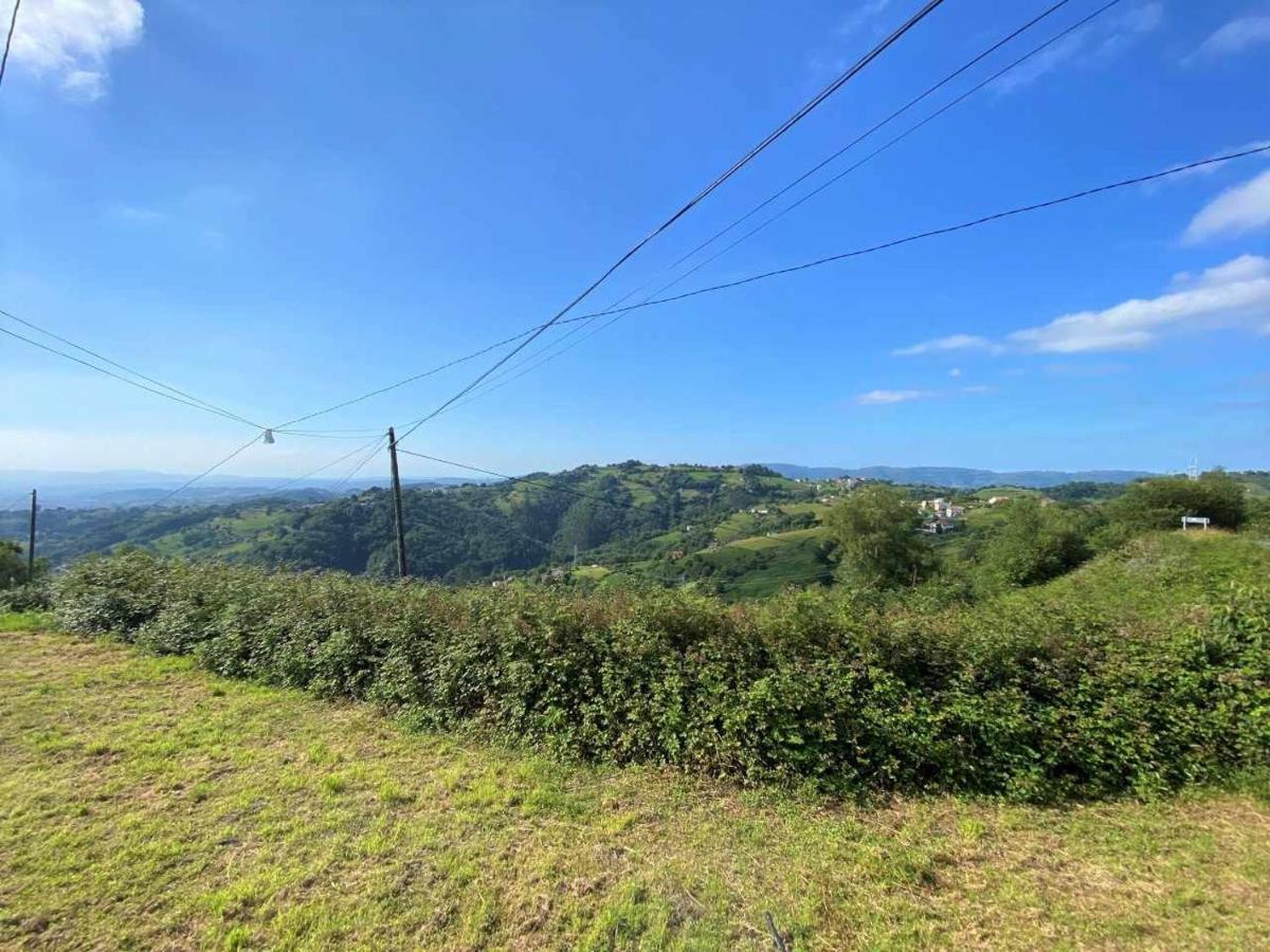 BimenesCasa Noval Zona Rural En El Centro De Asturiasアパートメント エクステリア 写真