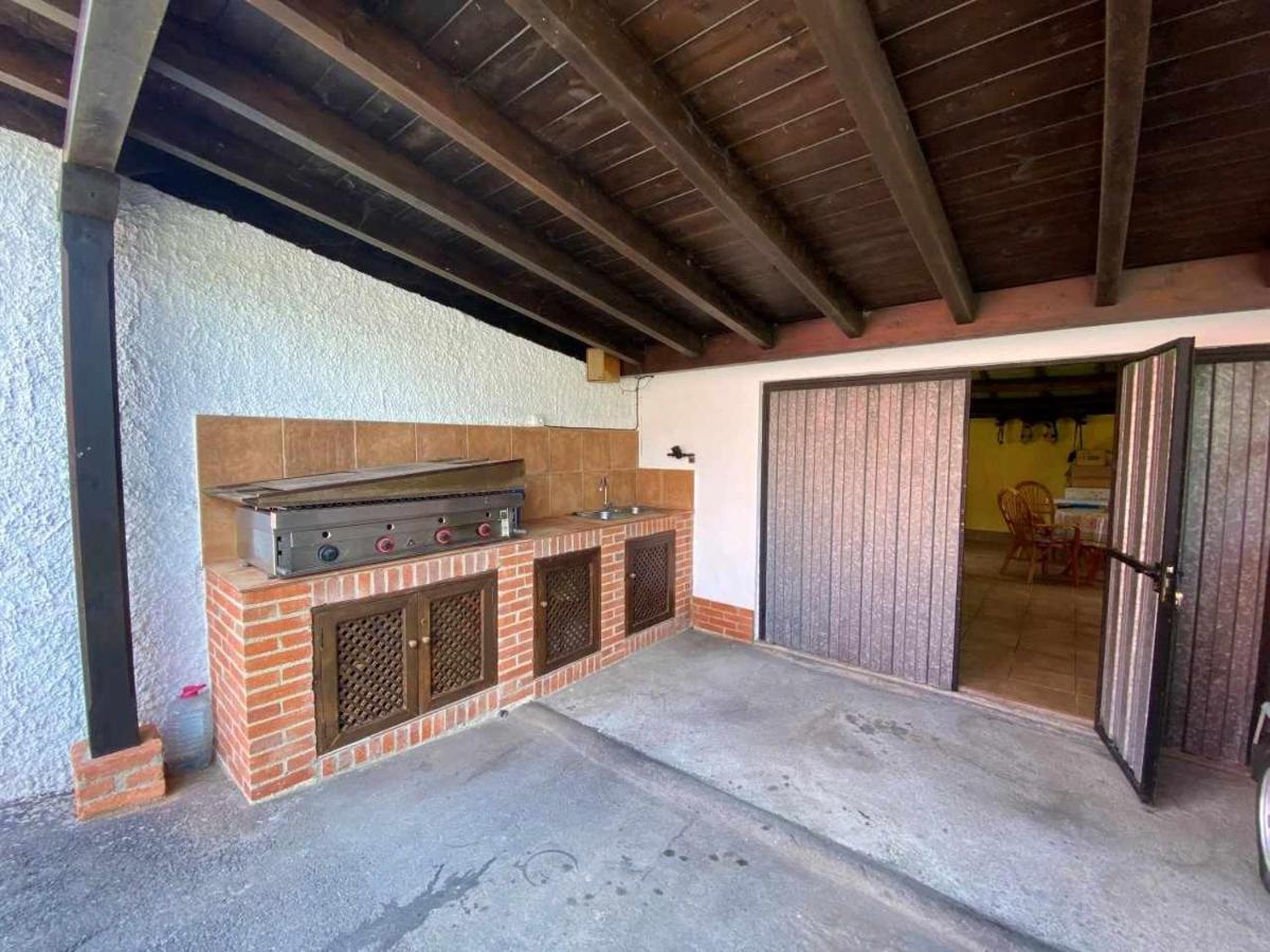 BimenesCasa Noval Zona Rural En El Centro De Asturiasアパートメント エクステリア 写真