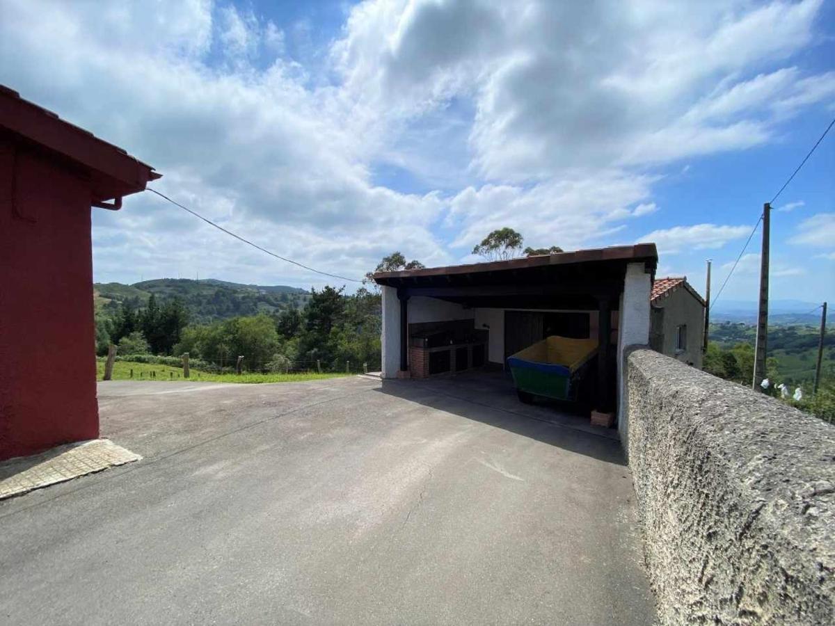 BimenesCasa Noval Zona Rural En El Centro De Asturiasアパートメント エクステリア 写真