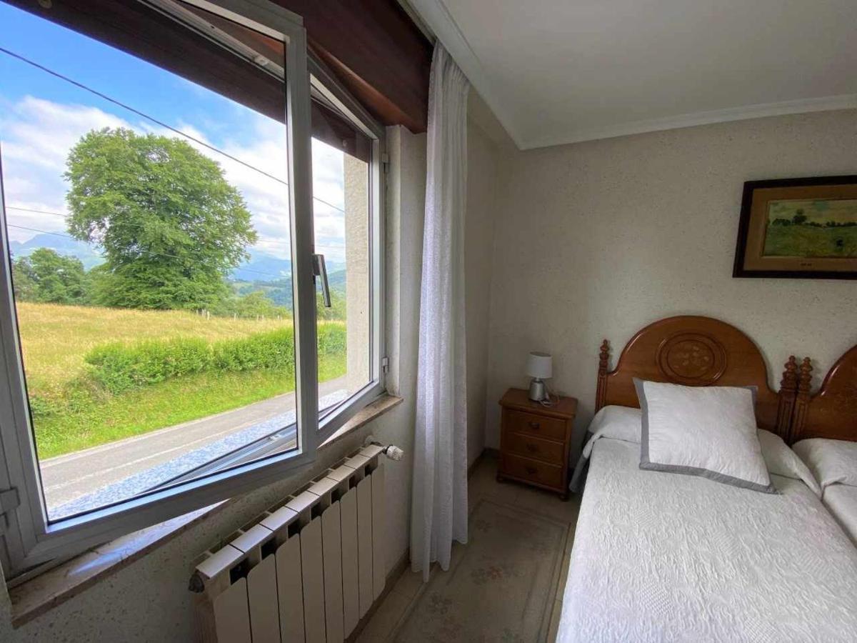 BimenesCasa Noval Zona Rural En El Centro De Asturiasアパートメント エクステリア 写真